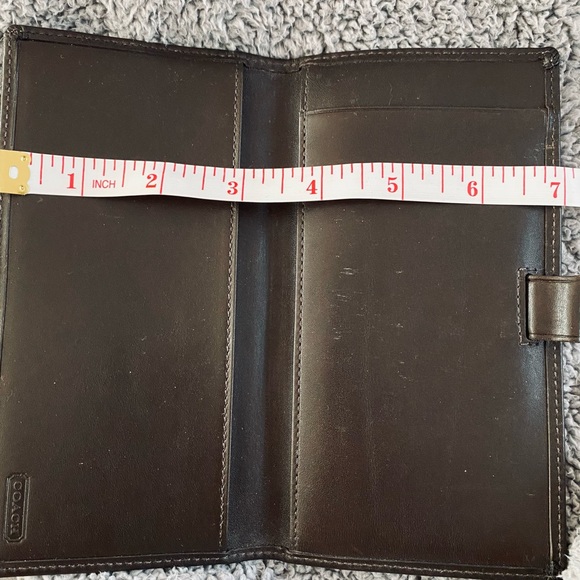 Authentic Coach - Picture 3 of 4